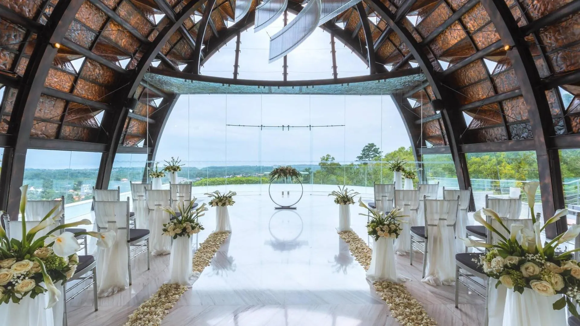 *****  Renaissance Bali Uluwatu Resort & Spa Indonesia